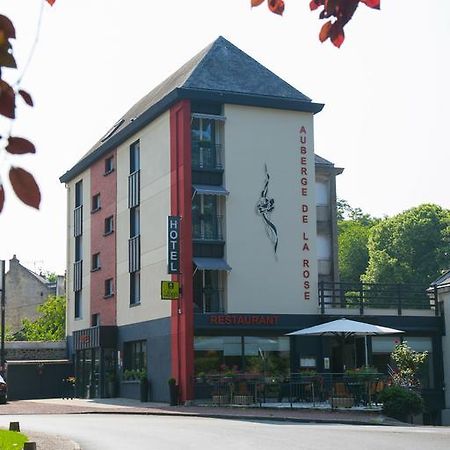 Hotel Logis Auberge De La Rose Doué-la-Fontaine Exterior foto